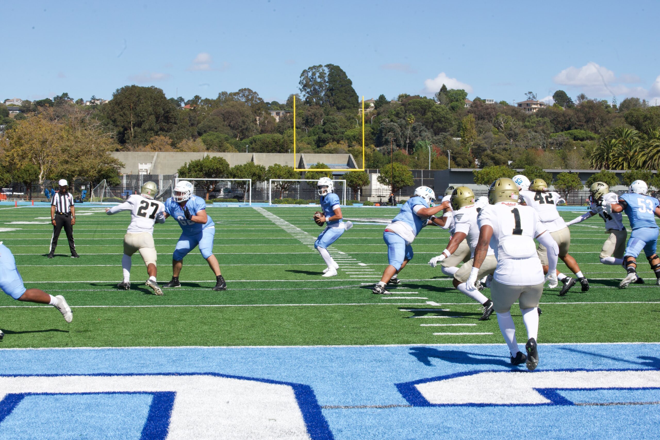 FOOTBALL 101125 (135)