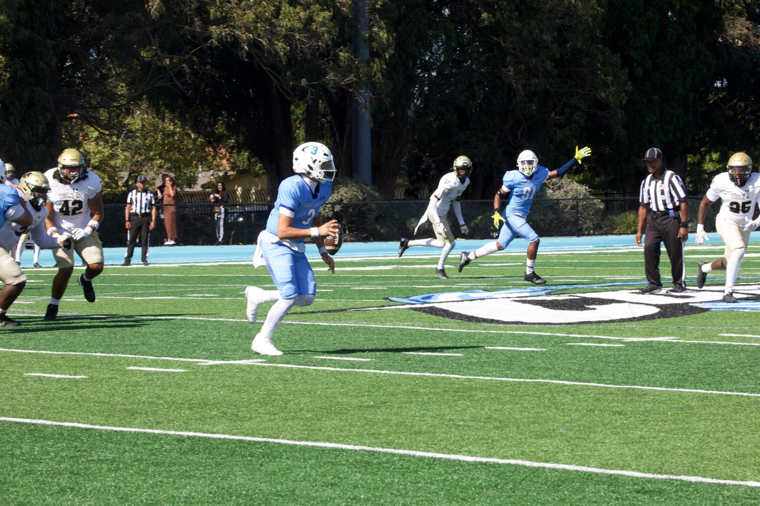 FOOTBALL 101125 (345)