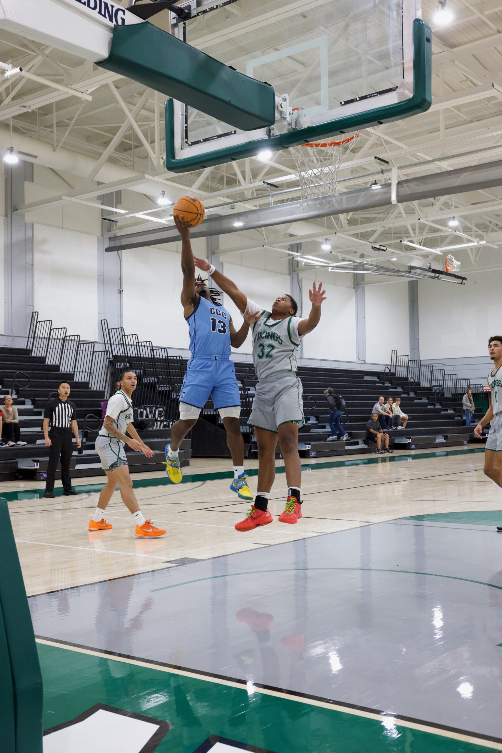 M BASKETBALL 101825 (103)