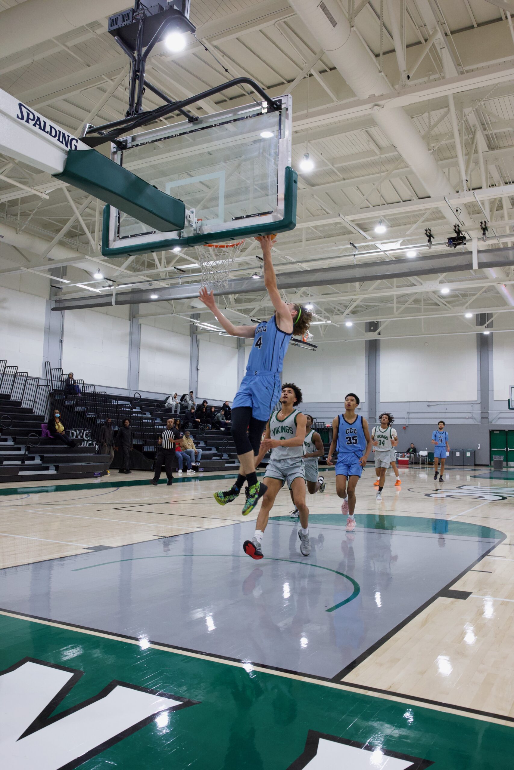 M BASKETBALL 101825 (129)