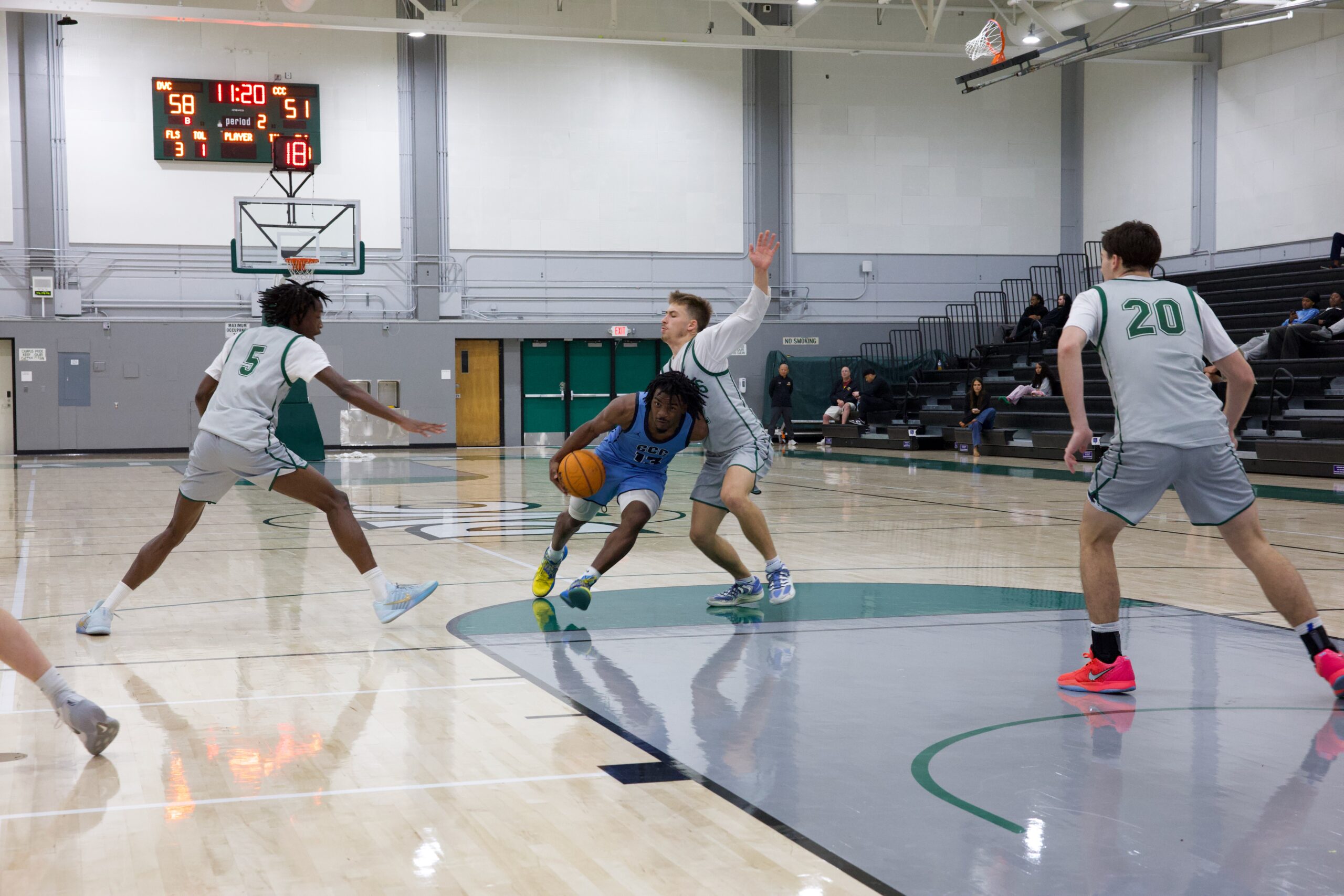 M BASKETBALL 101825 (311)