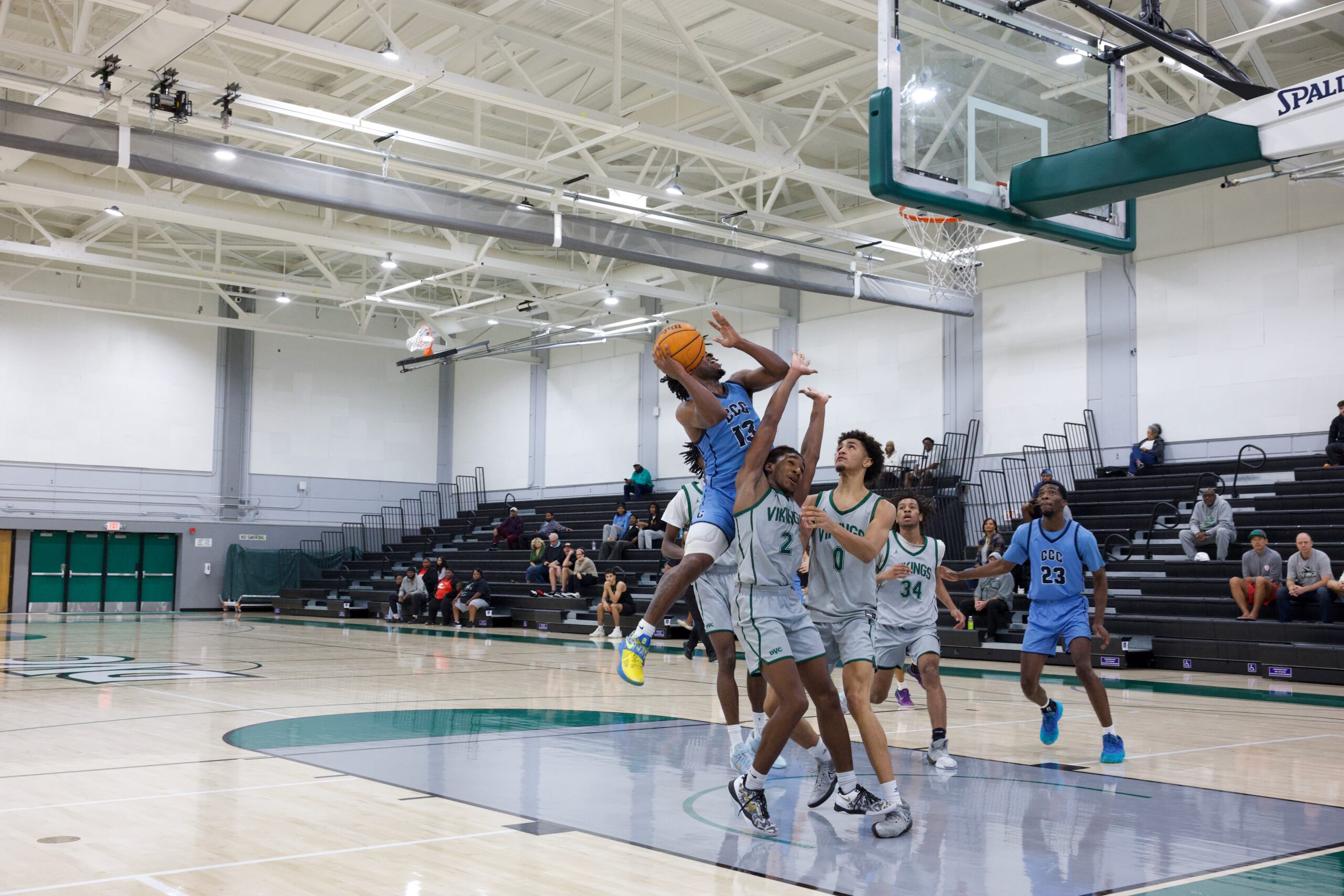 M BASKETBALL 101825 (394)