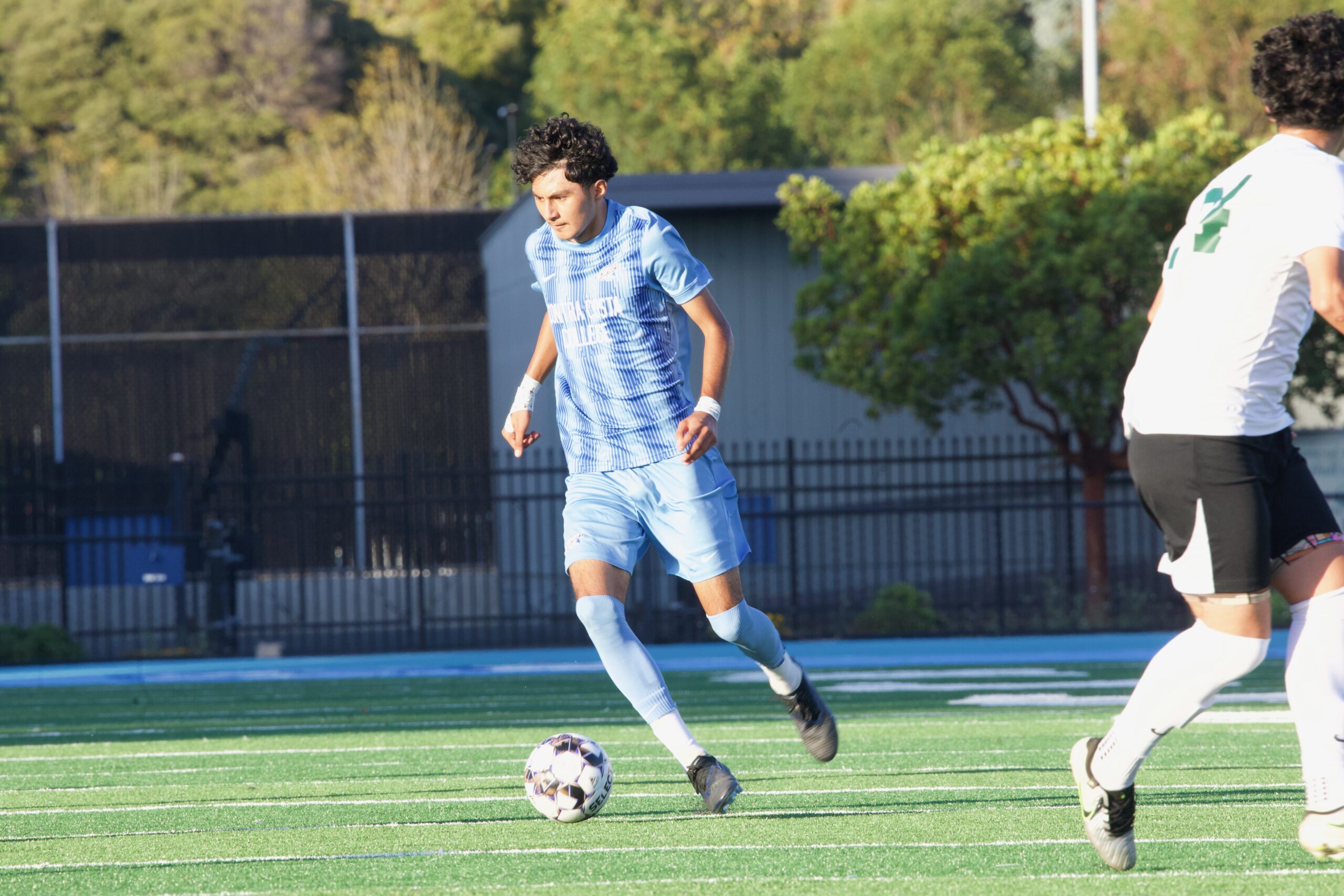 M SOCCER 10325 (106)