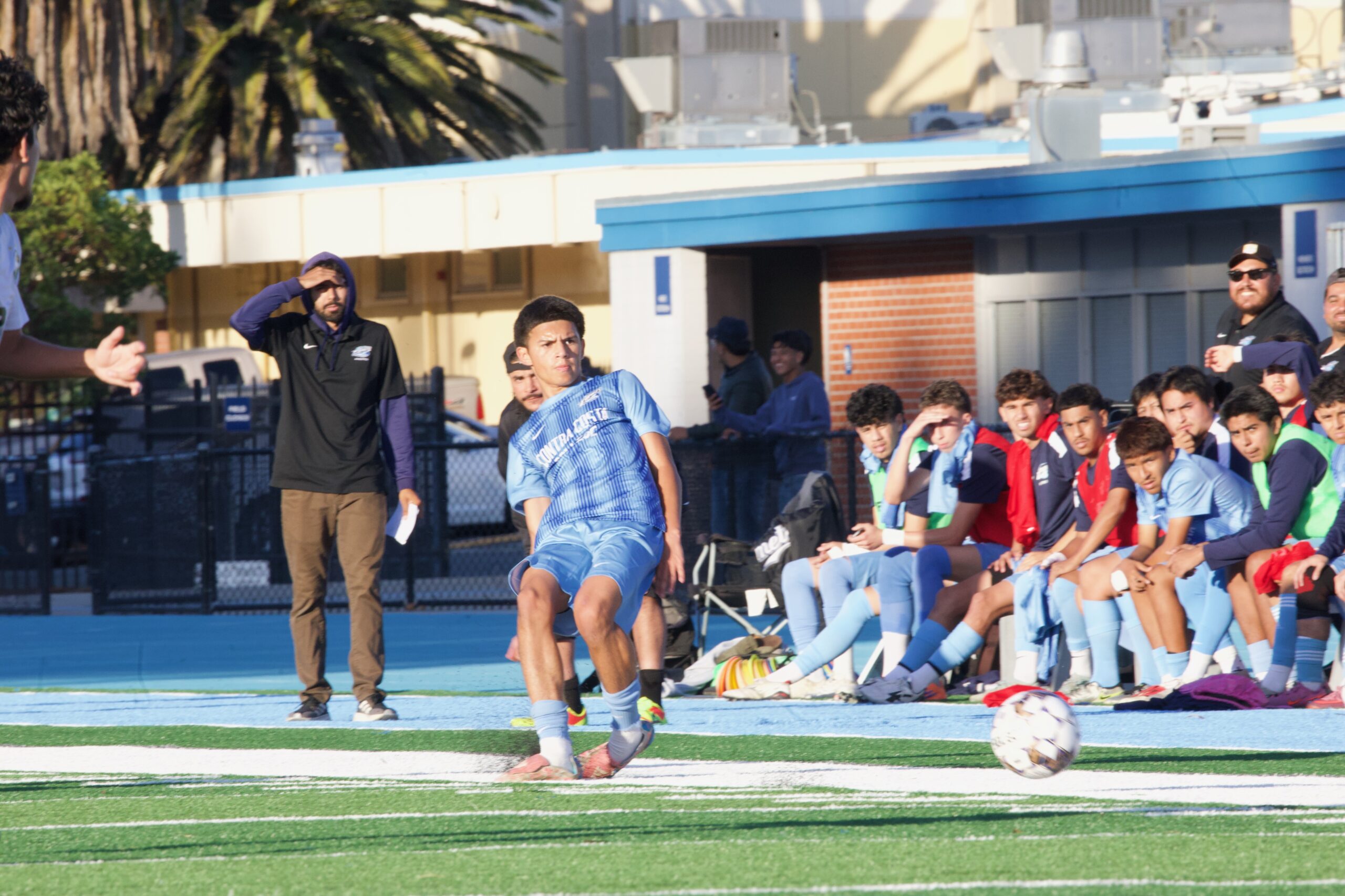 M SOCCER 10325 (142)