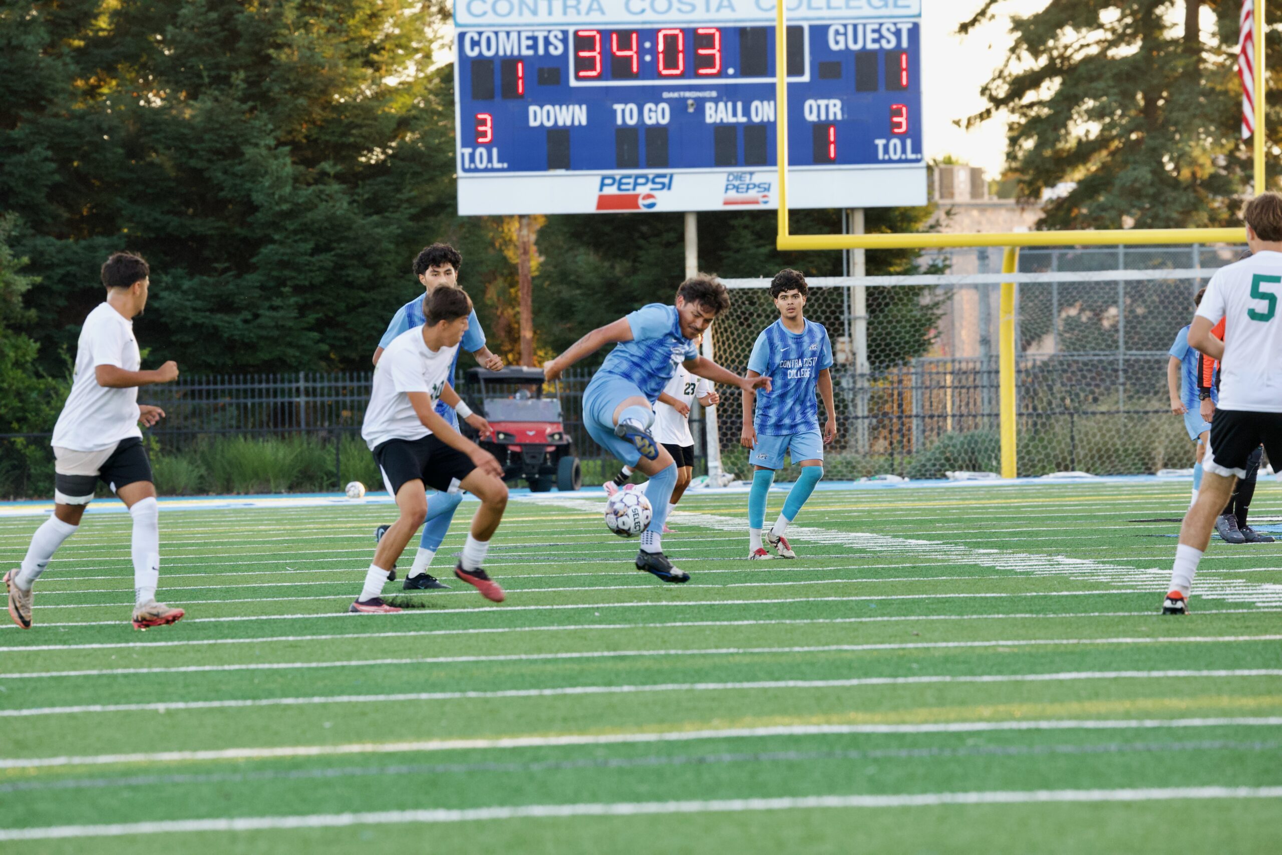 M SOCCER 10325 (266)