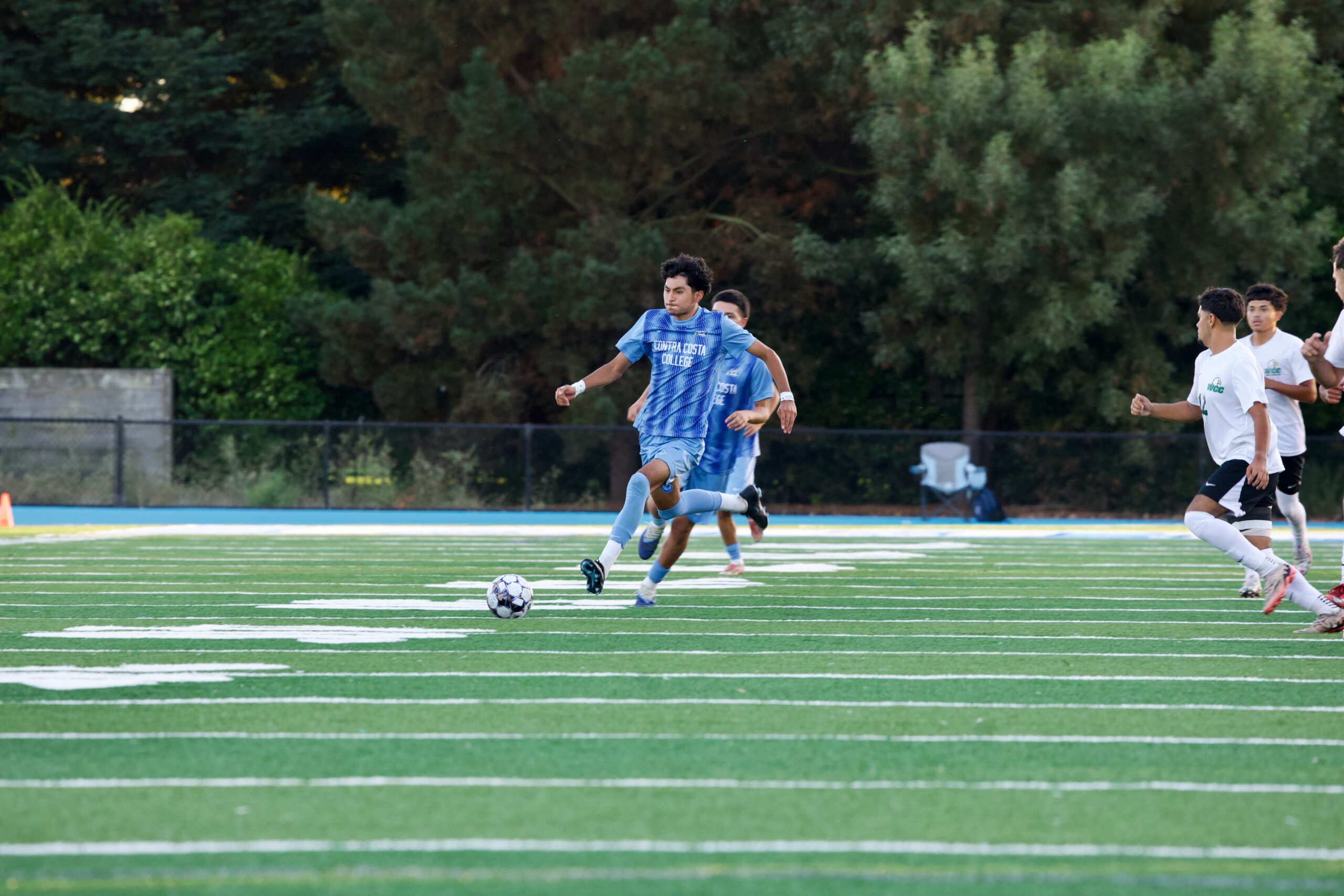 M SOCCER 10325 (280)