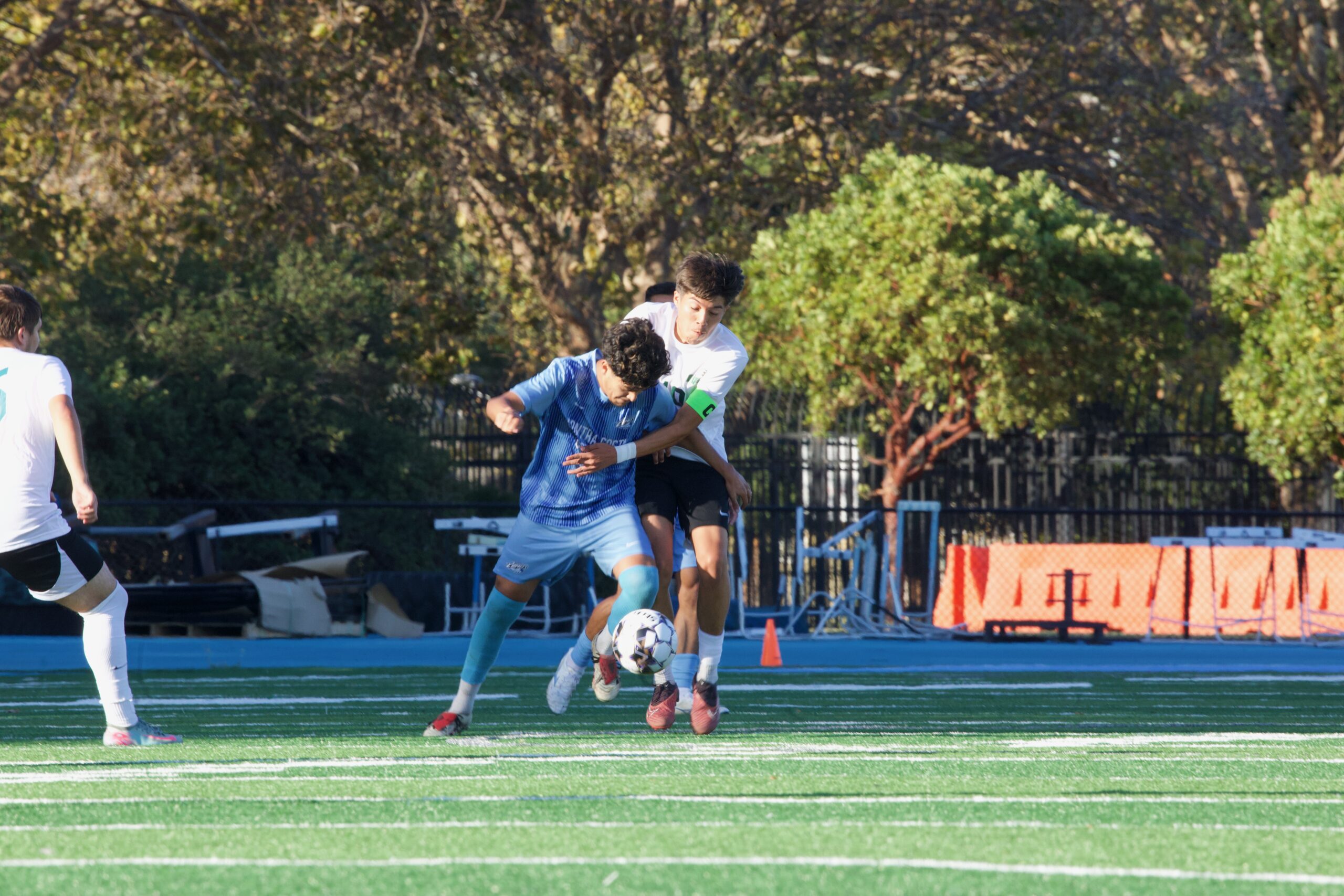 M SOCCER 10325 (705)