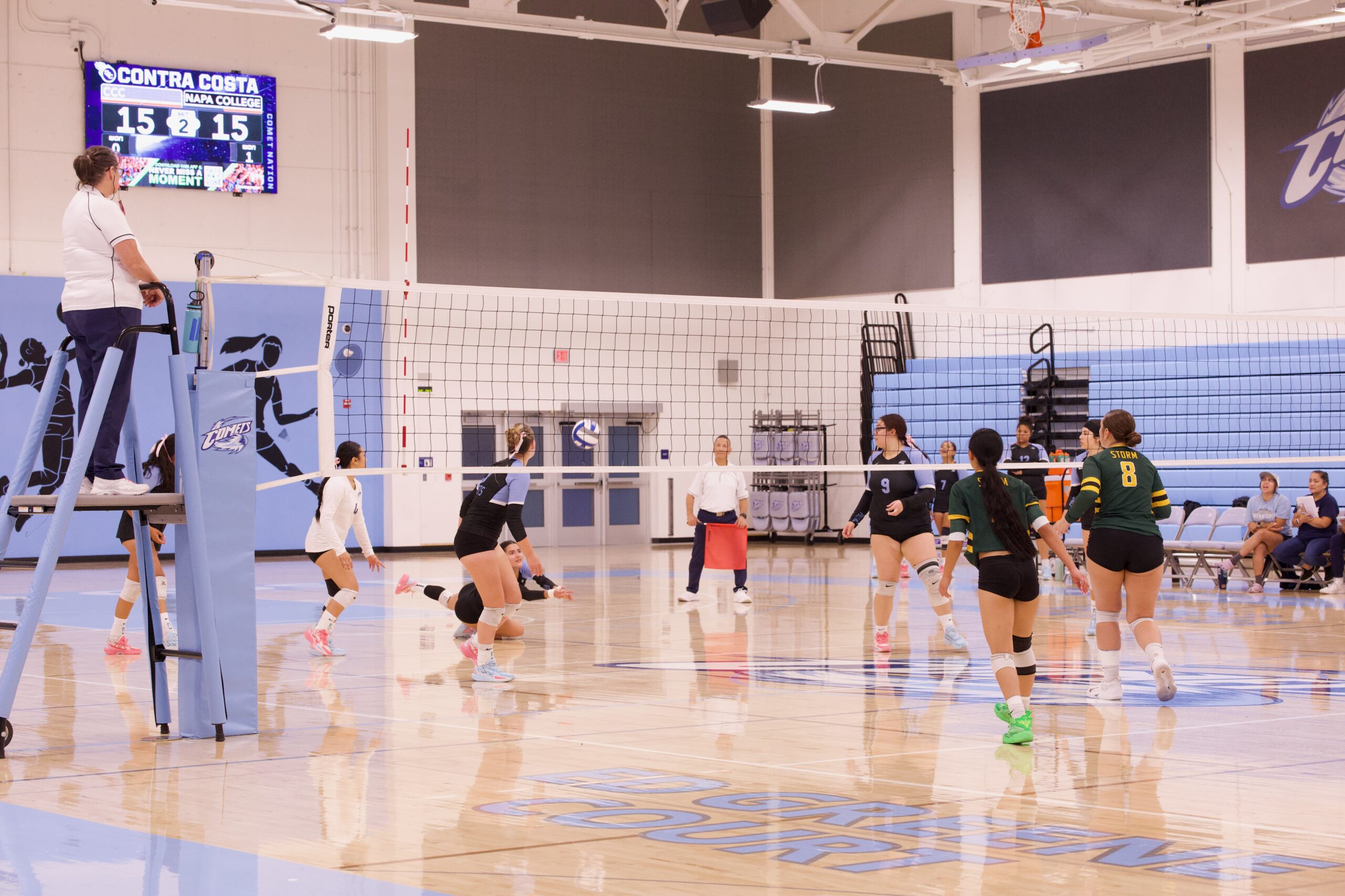 VOLLEYBALL 10125 (171)