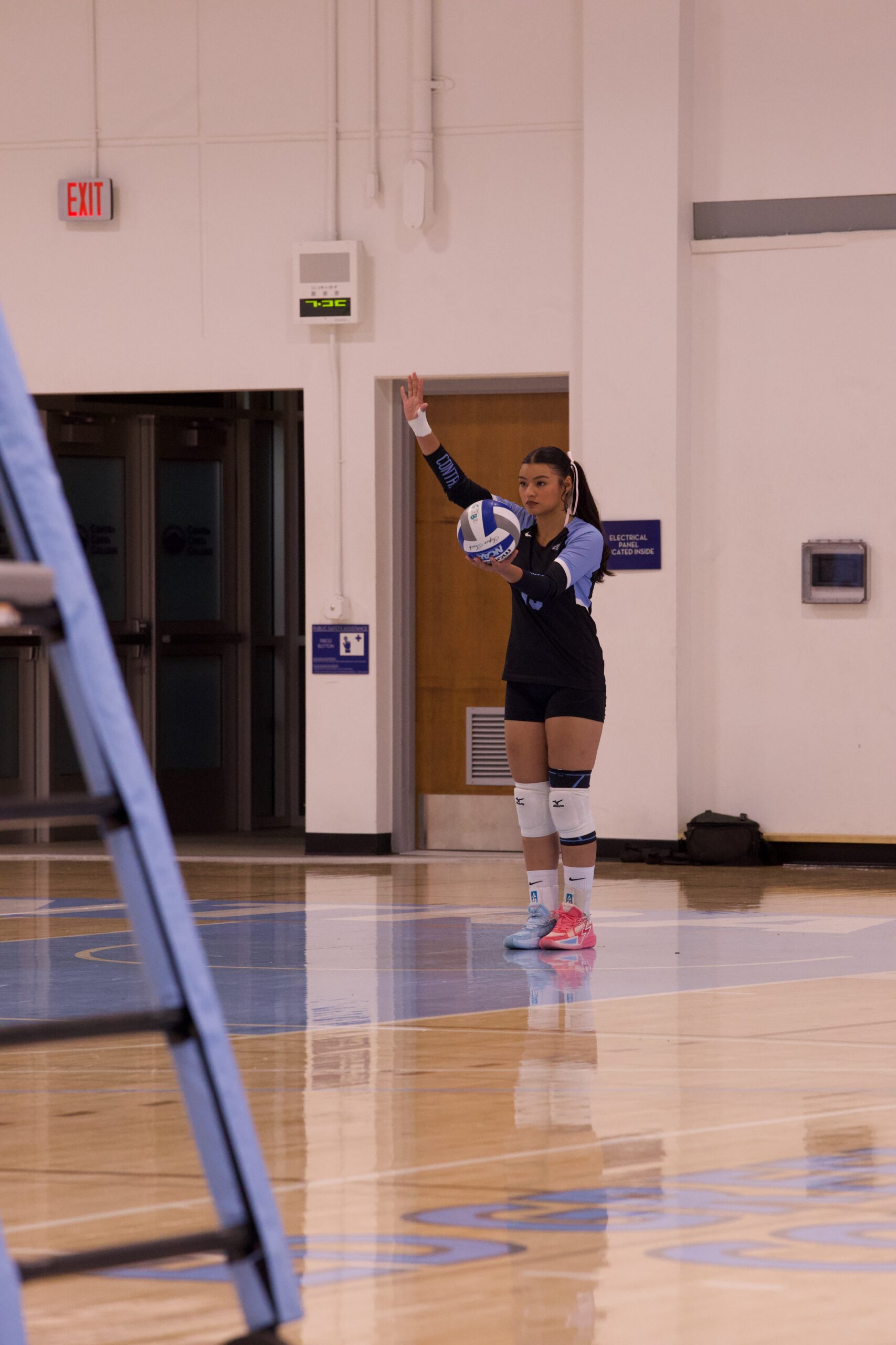 VOLLEYBALL 10125 (296)