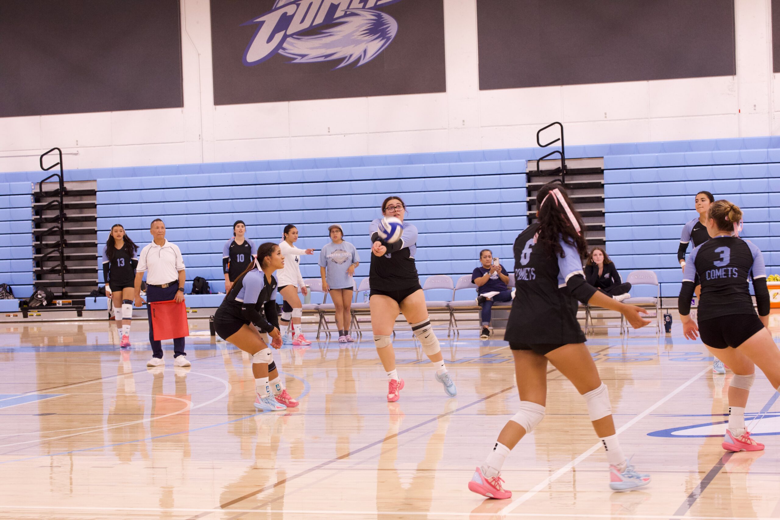 VOLLEYBALL 10125 (354)