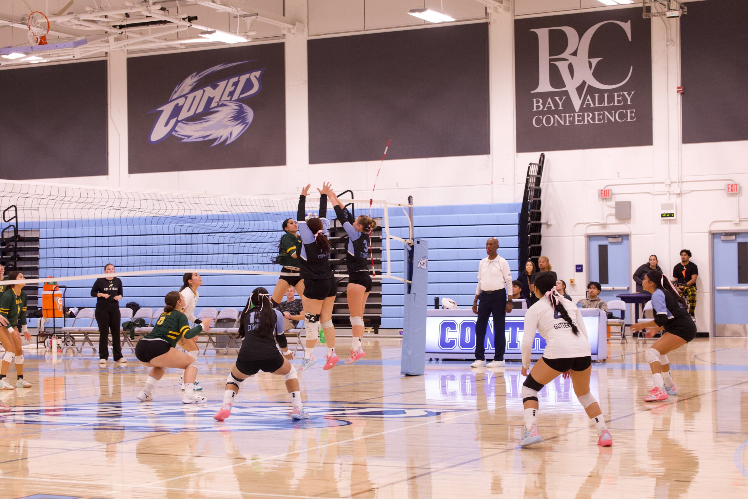 VOLLEYBALL 10125 (490)