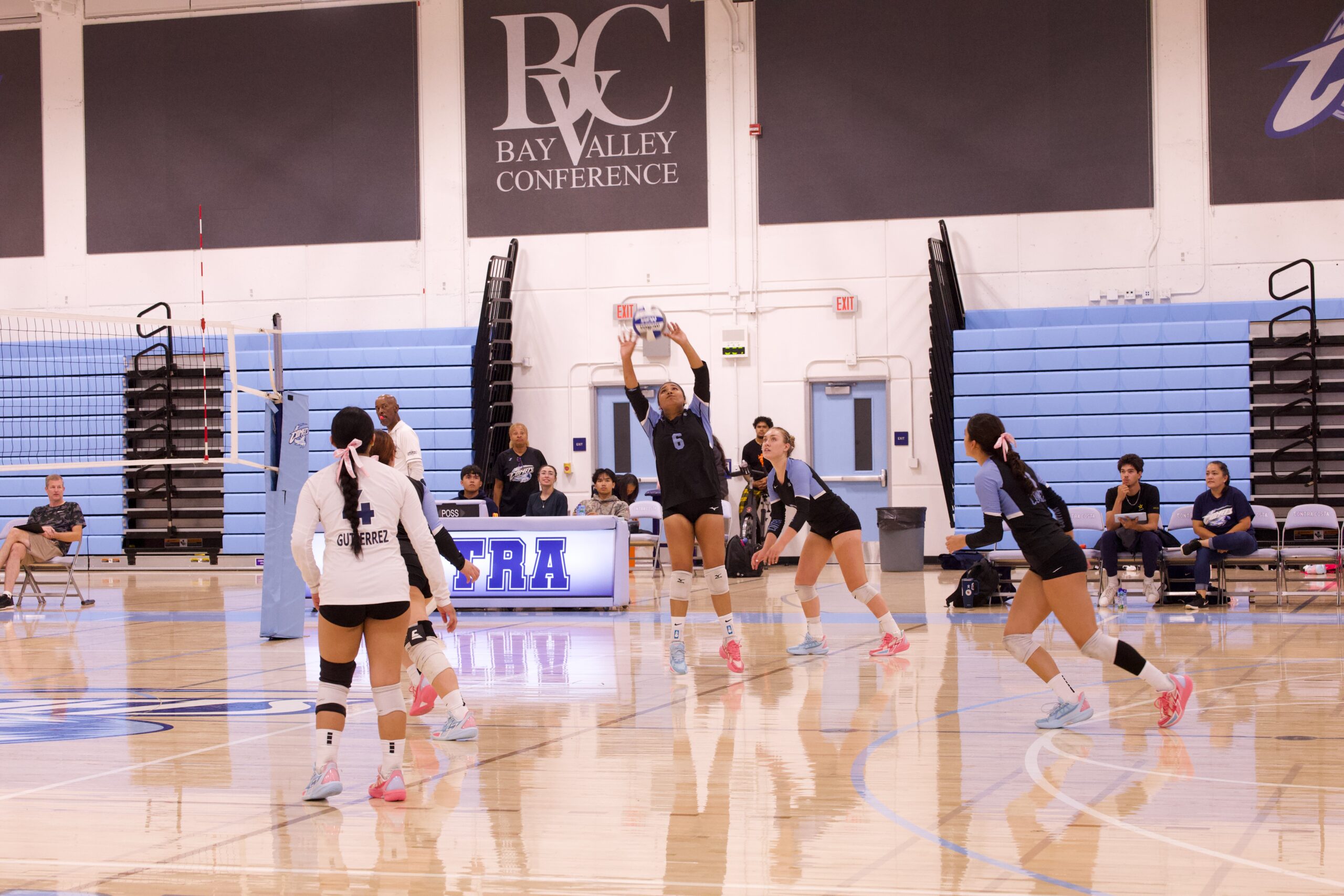 VOLLEYBALL 10125 (524)