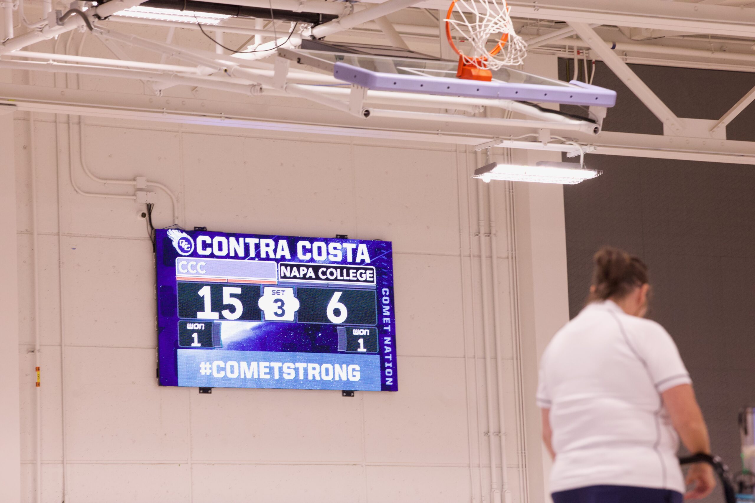 VOLLEYBALL 10125 (534)