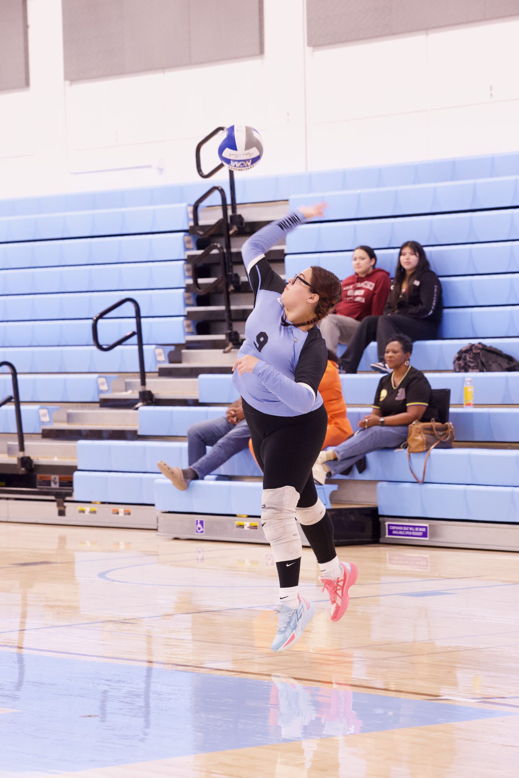 VOLLEYBALL 92625 (408)