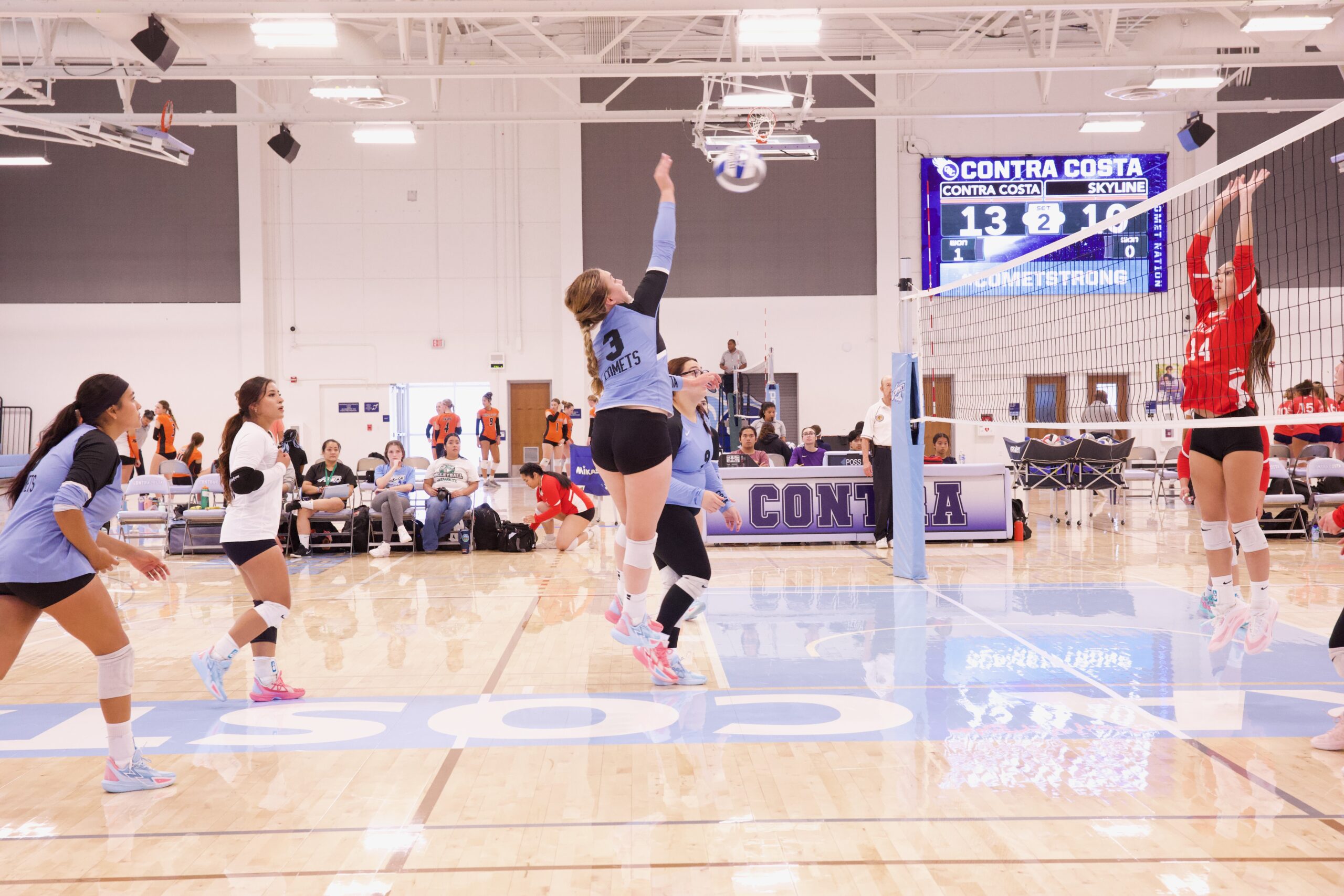 VOLLEYBALL 92625 (50)
