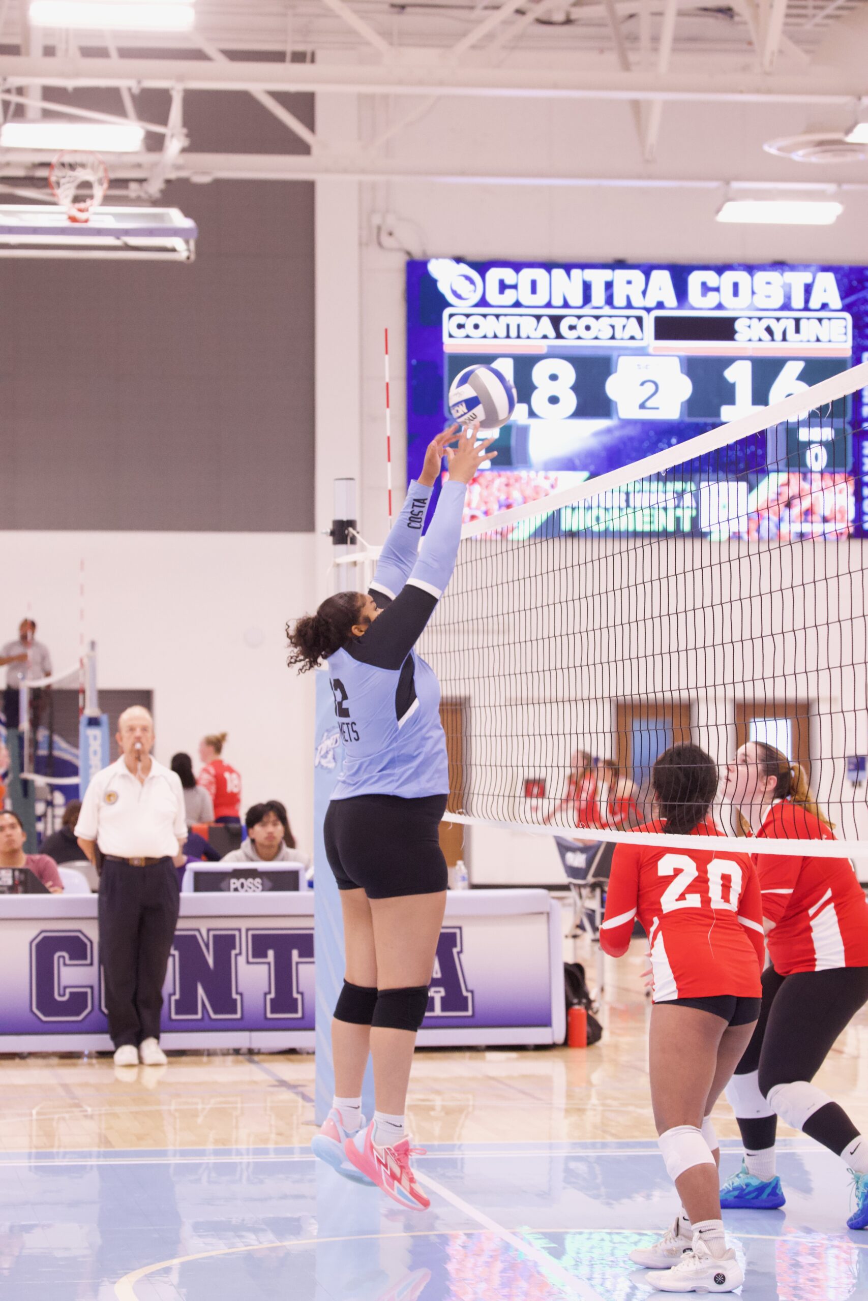 VOLLEYBALL 92625 (80)