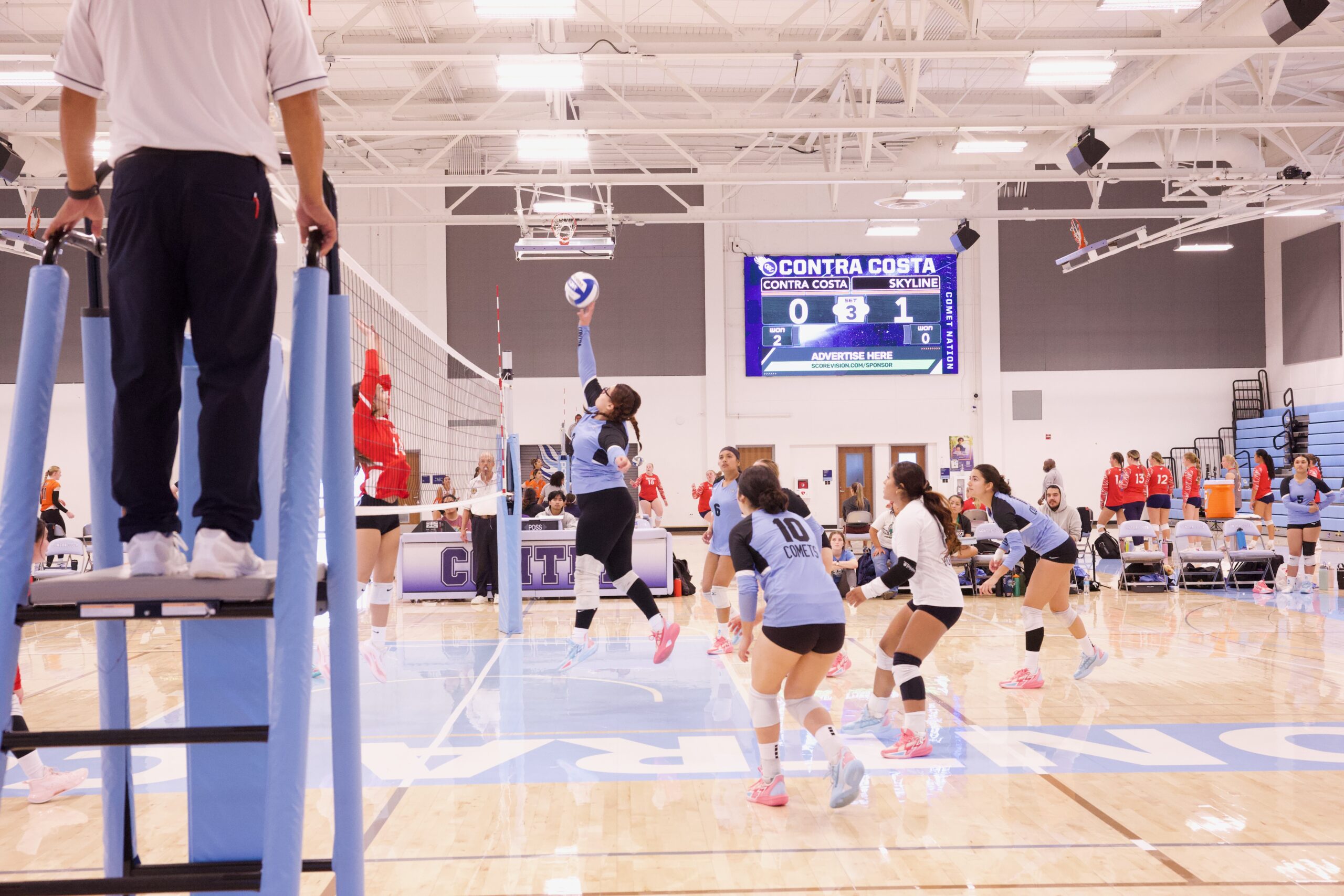 VOLLEYBALL 92625 (96)