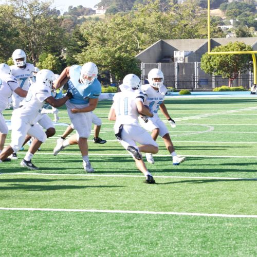 52125 (205) Football