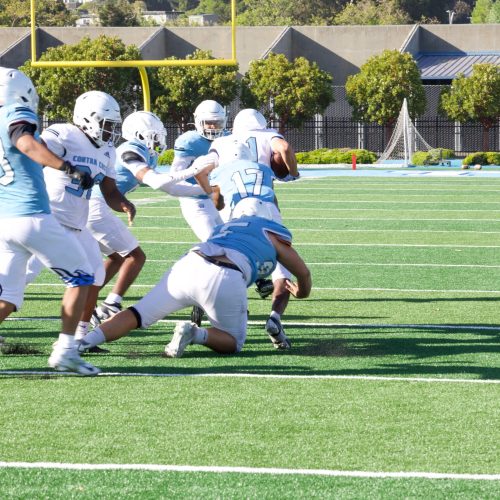 52125 (209) Football