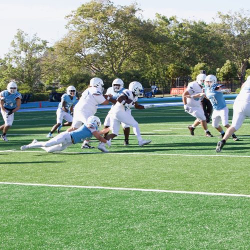52125 (262) Football