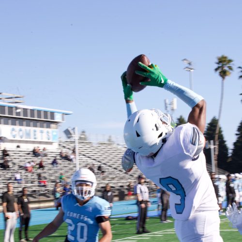 52125 (280) Football