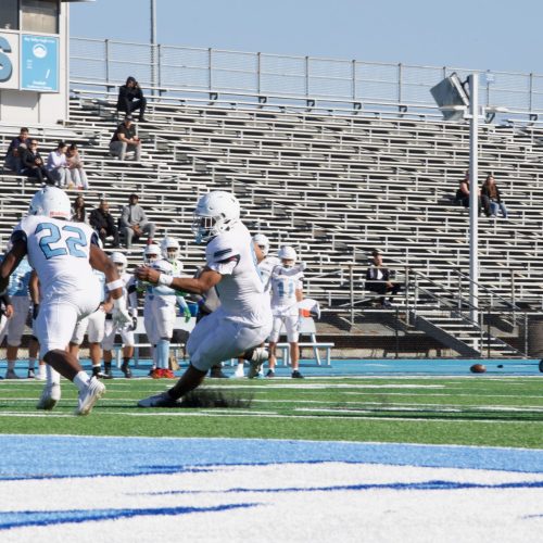 52125 (87) Football
