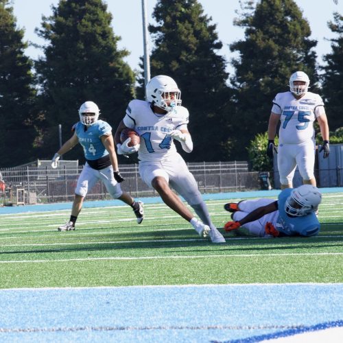 52125 (99) Football