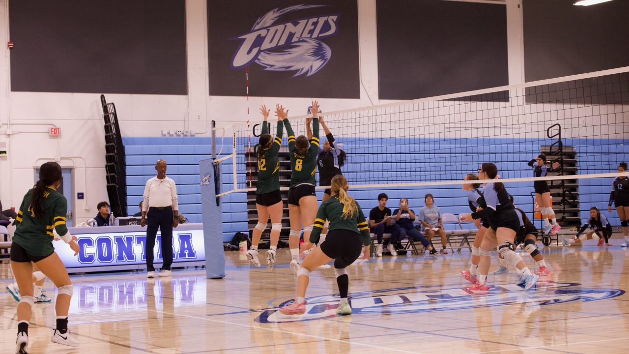 VOLLEYBALL 10125 (258)