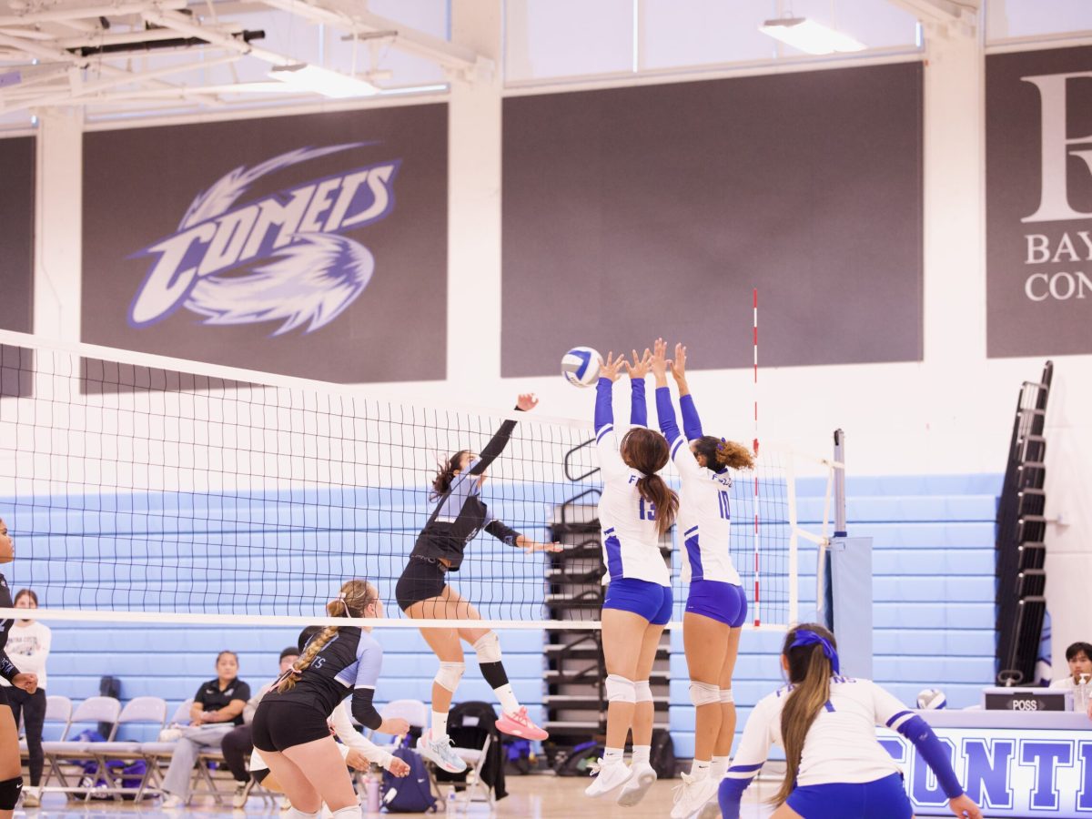 VOLLEYBALL 10825 (181)