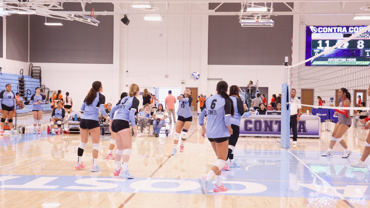 VOLLEYBALL 92625 (317)