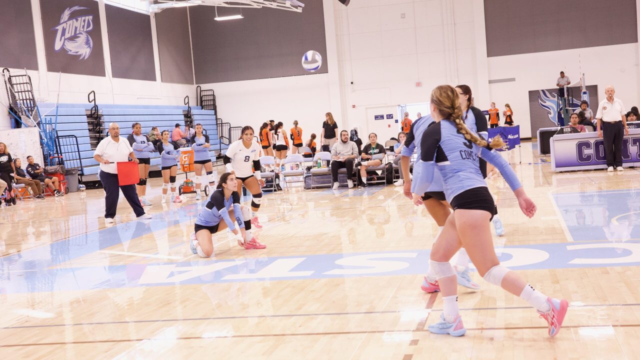 VOLLEYBALL 92625 (51)