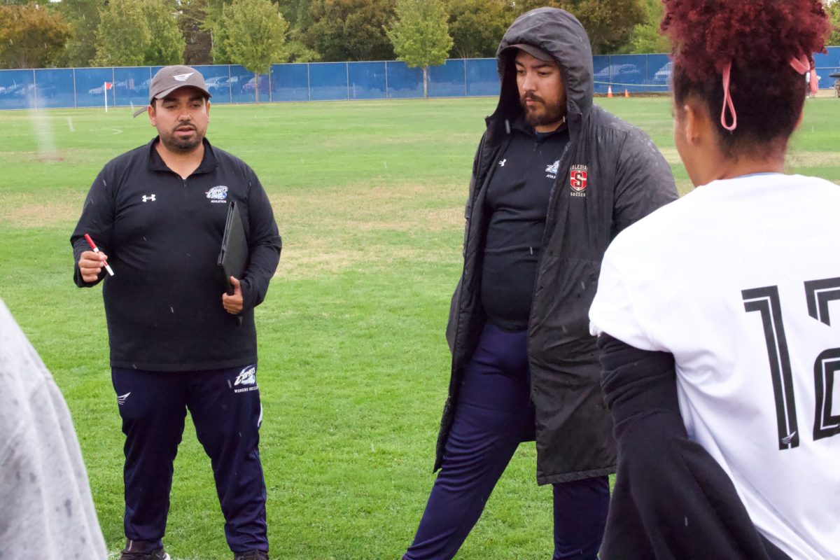 W SOCCER 93025 (202)