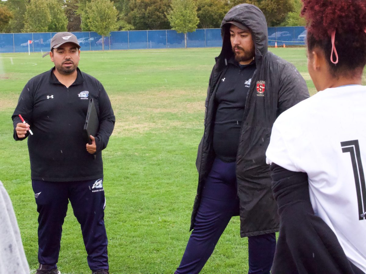 W SOCCER 93025 (202)