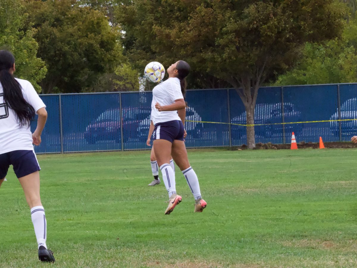 W SOCCER 93025 (239)