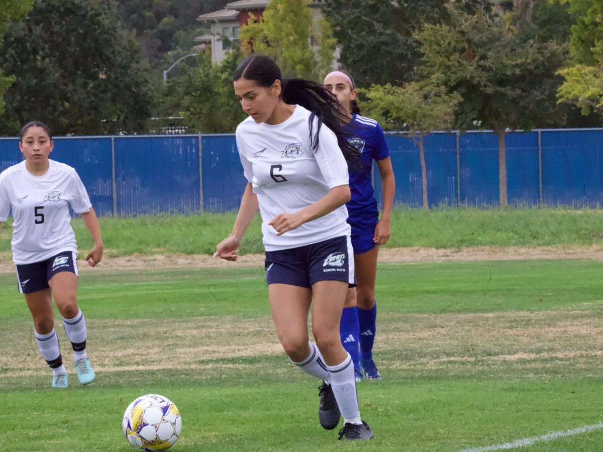 W SOCCER 93025 (274)