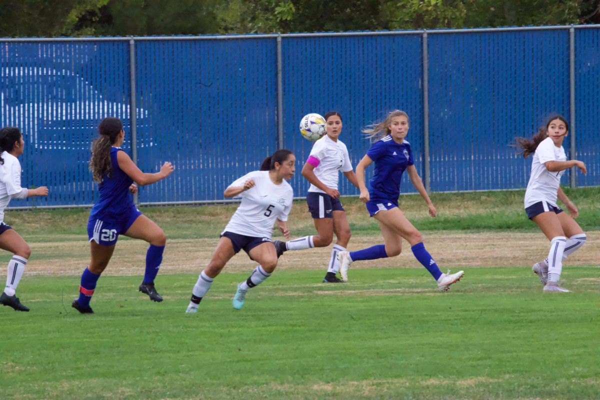 W SOCCER 93025 (326)