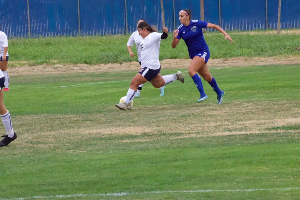 W SOCCER 93025 (419)