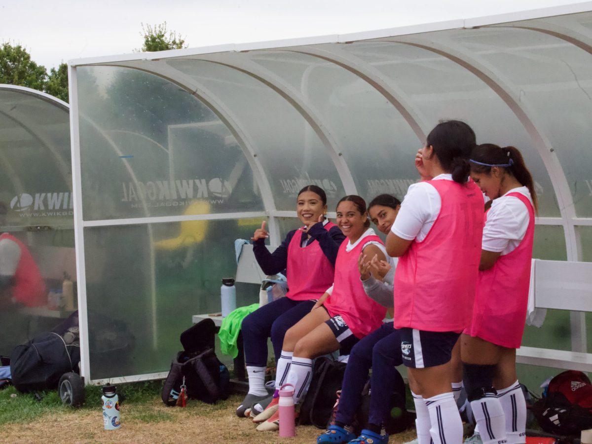 W SOCCER 93025 (439)