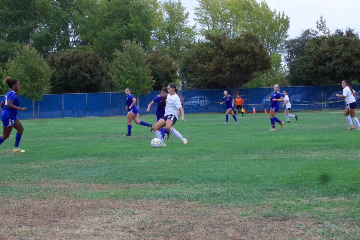 W SOCCER 93025 (540)