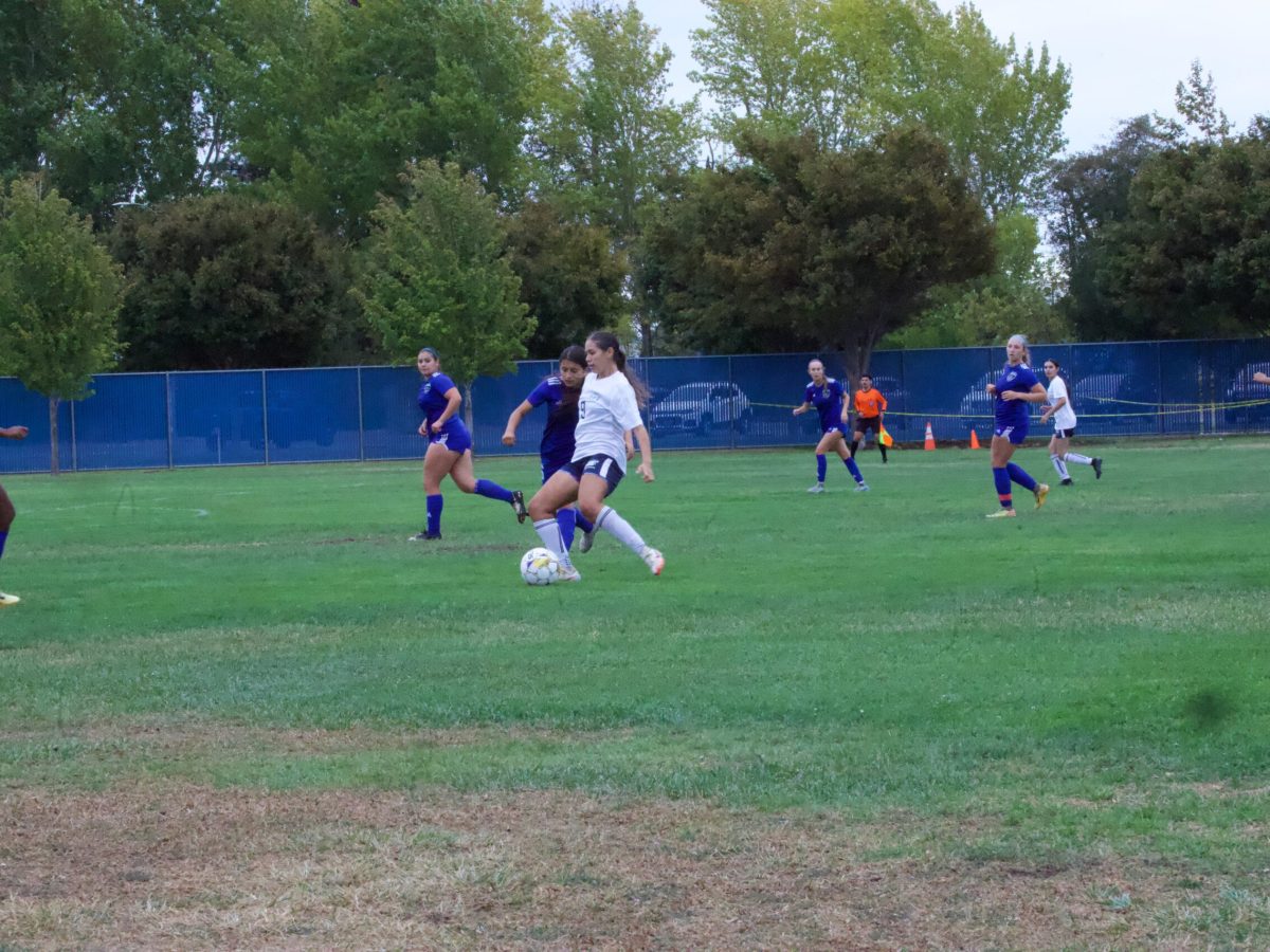 W SOCCER 93025 (540)