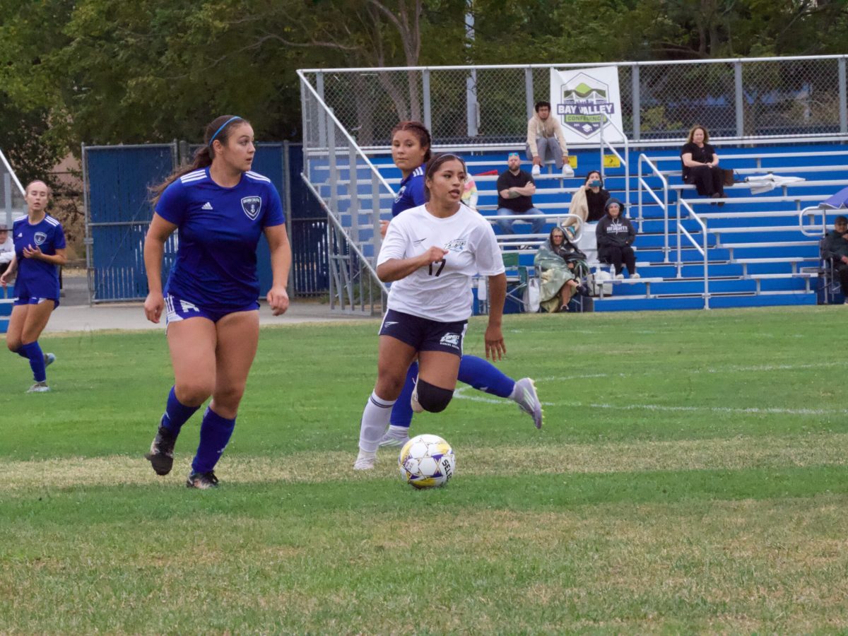 W SOCCER 93025 (658)