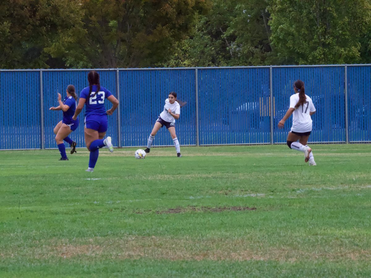 W SOCCER 93025 (679)