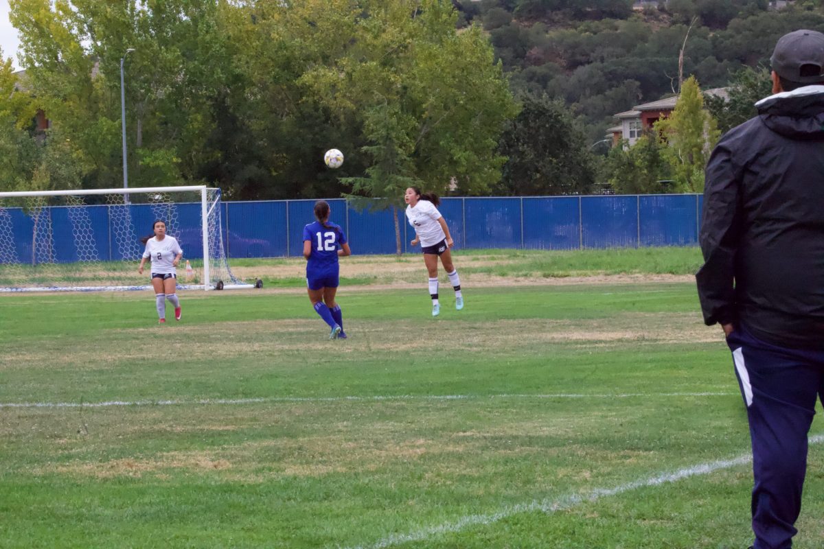 W SOCCER 93025 (706)