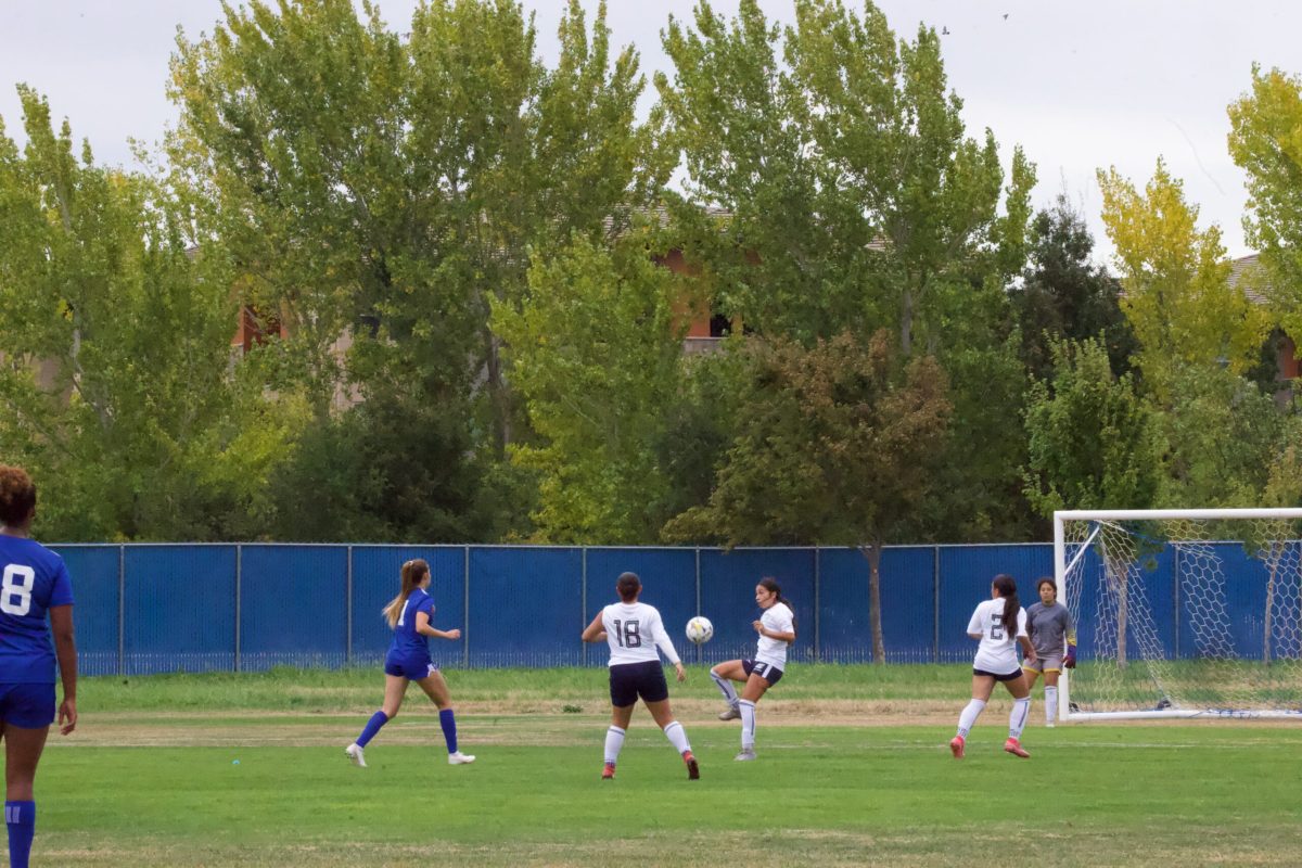 W SOCCER 93025 (713)