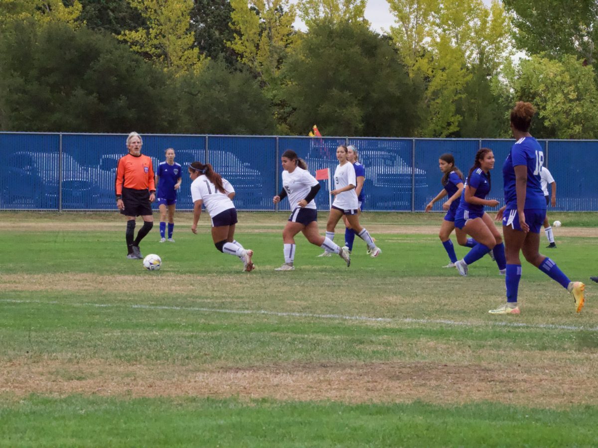 W SOCCER 93025 (718)