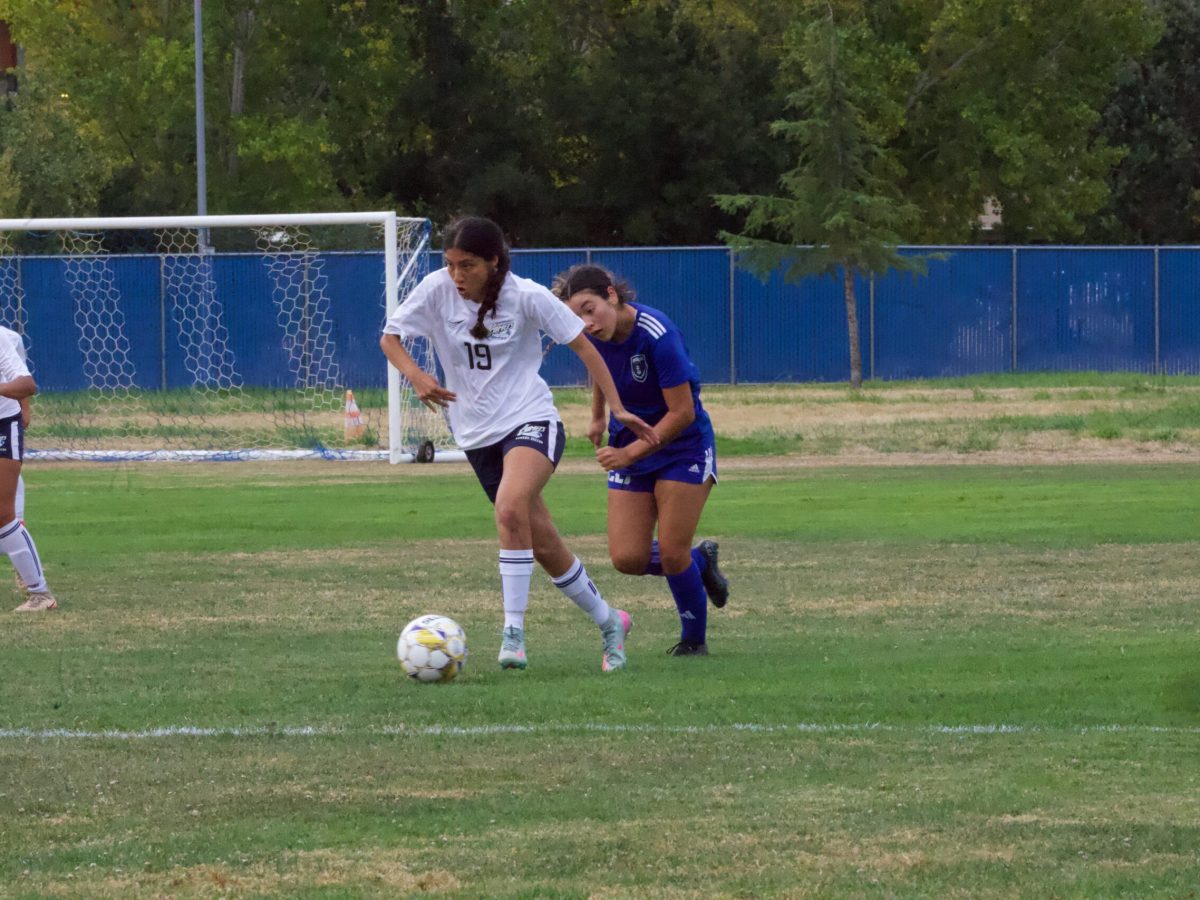 W SOCCER 93025 (783)