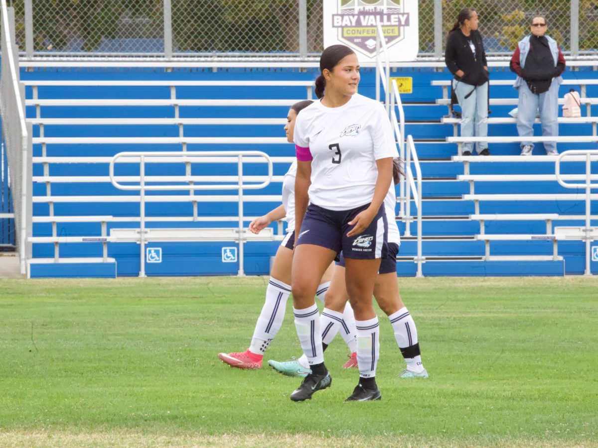 W SOCCER 93025 (918)