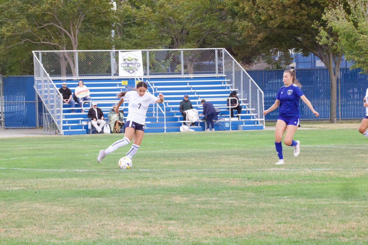 W SOCCER 93025 (964)